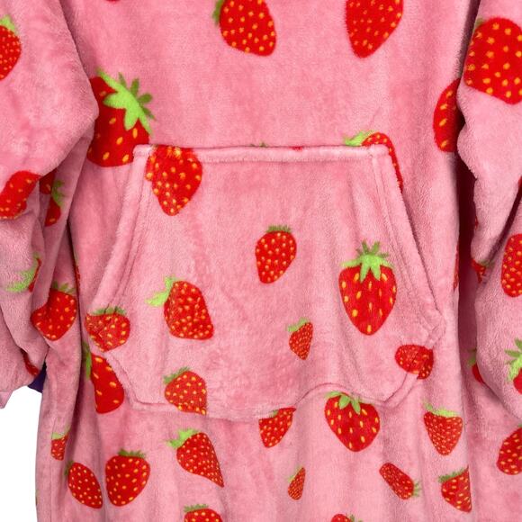 Unbranded Wearable SHERPA BLANKET HOODIE With Pockets Pink STRAWBERRY One Size - Picture 5 of 6